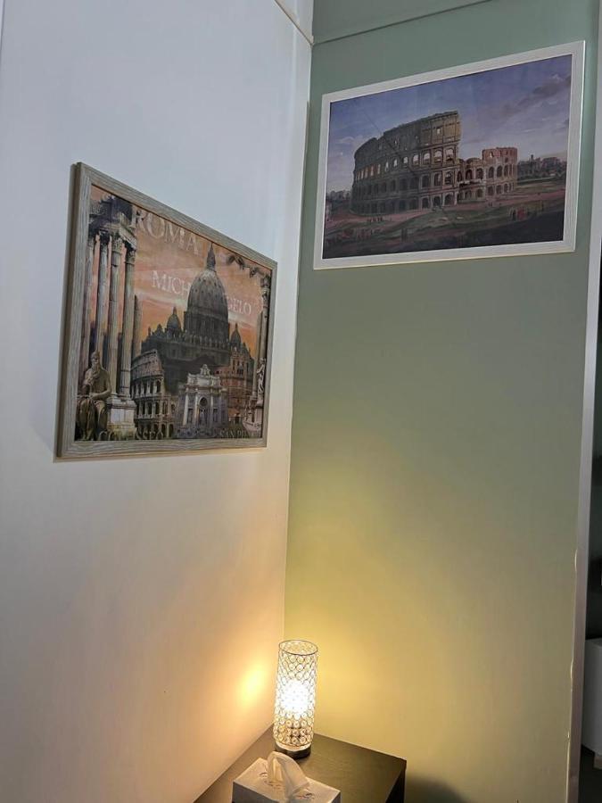 Apartament La Rosa Di Roma Colosseo Zewnętrze zdjęcie